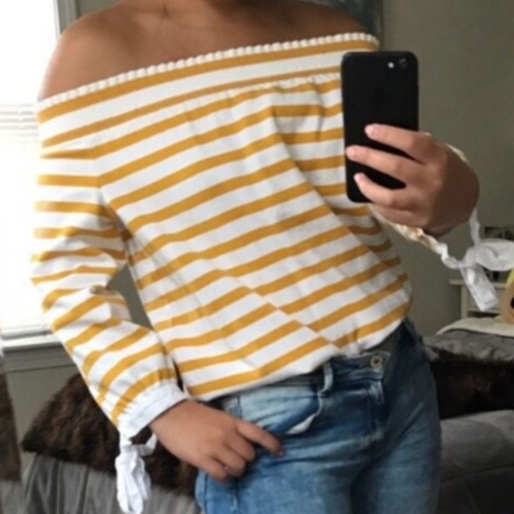 J Crew XXS Off-Shoulder Striped Top